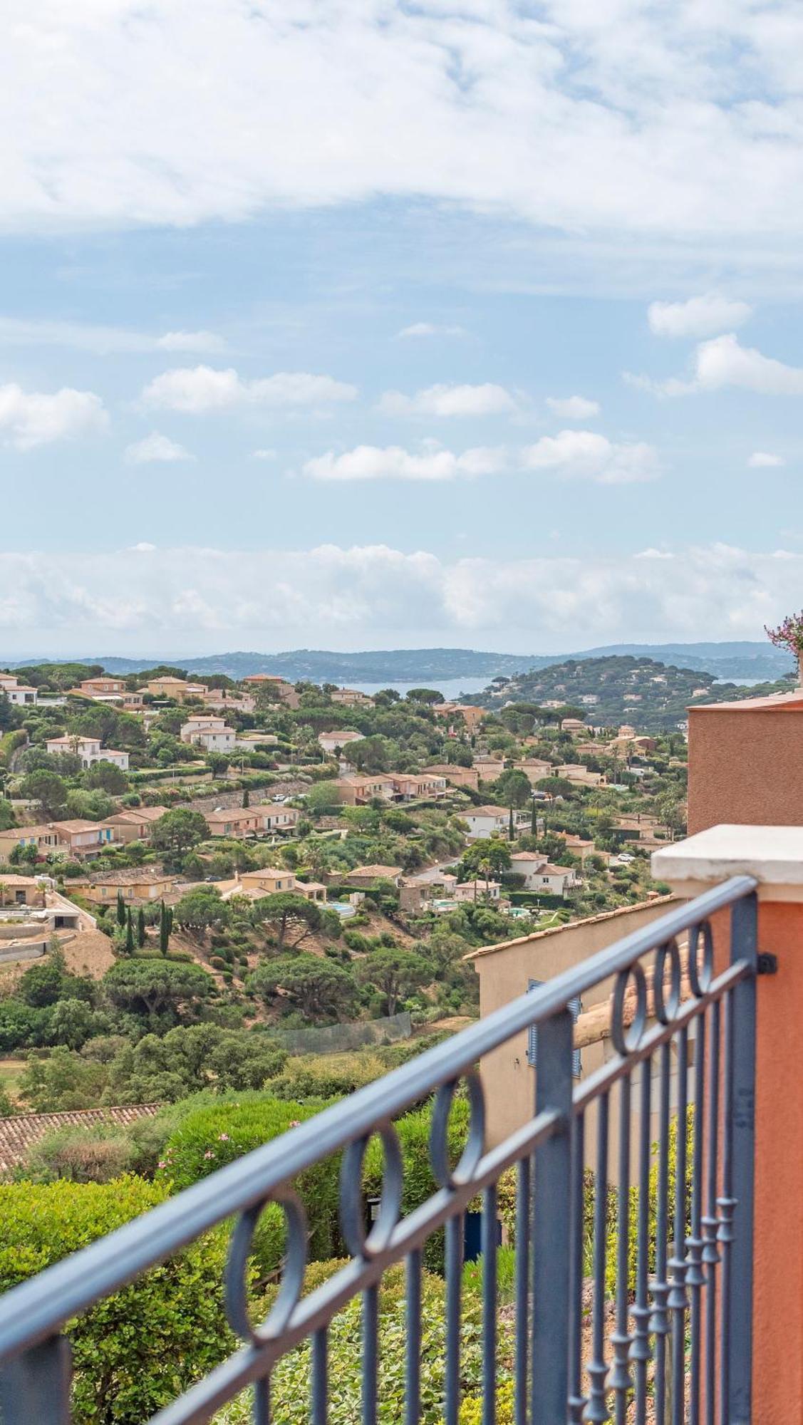 Les Cigales, Superbe Vue - Golfe De Sainte-Maxime Apartment Bagian luar foto